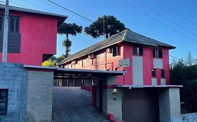 Agha Motel